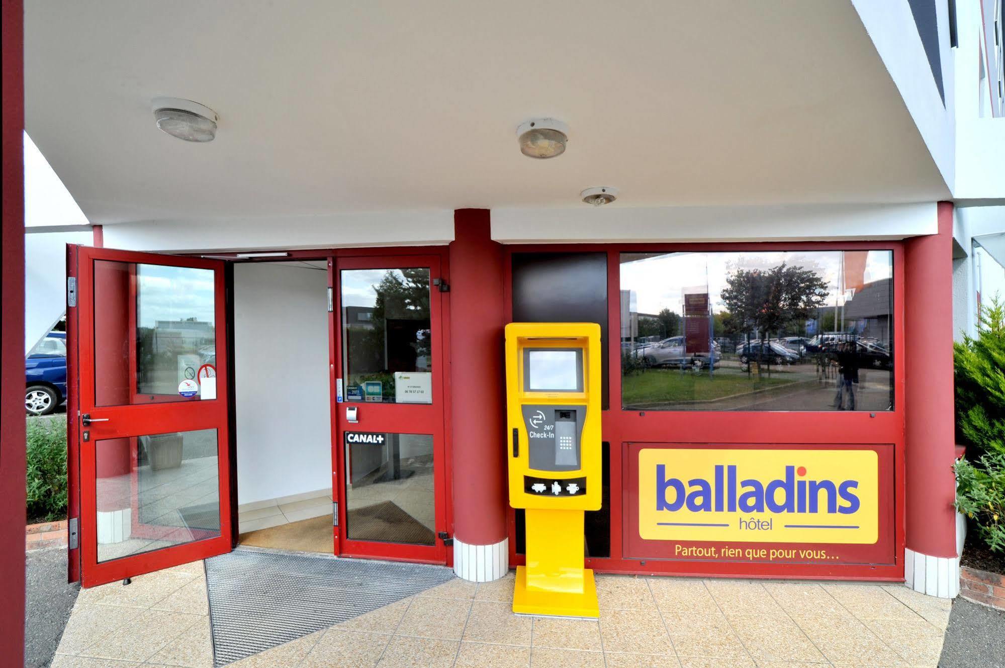 Welcomotel Coignieres Coignières Exterior foto